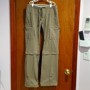 Mountain Hardware size 4 hiking pants